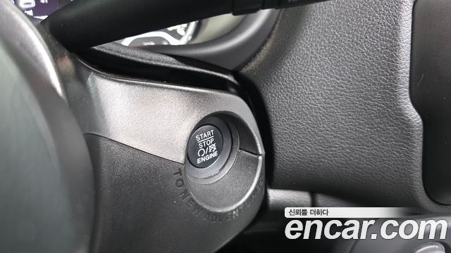 Jeep Renegade 2.4 Longitude High 2018 — фото 29
