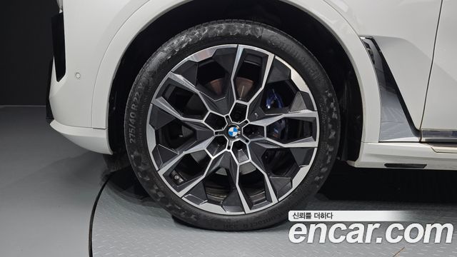 BMW X7 (G07) xDrive 40i M Sport 6STR 2023 — фото 5
