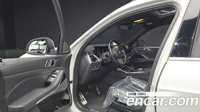 BMW X7 (G07) xDrive 40i M Sport 6STR 2023 — фото 10