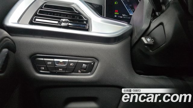 BMW X7 (G07) xDrive 40i M Sport 6STR 2023 — фото 29