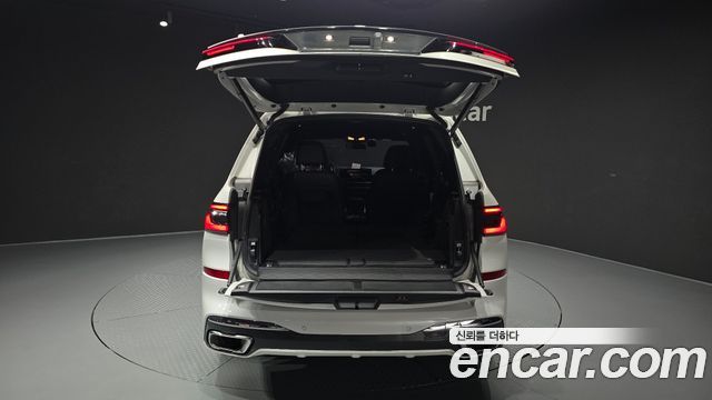 BMW X7 (G07) xDrive 40i M Sport 6STR 2023 — фото 41