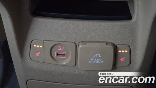 Kia Carnival 9-seater Noblesse 2018 — фото 18