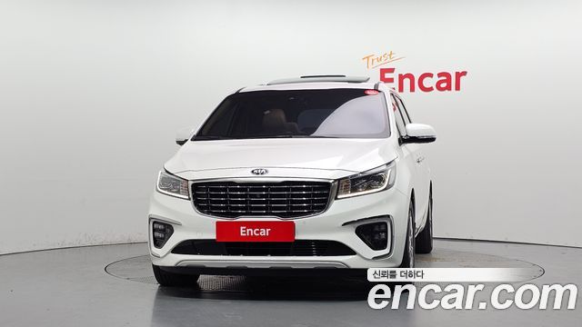 Kia Carnival 9-Seater Noblesse Special 2019 — фото 3