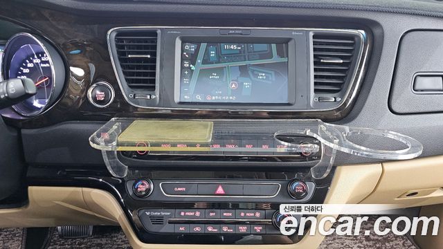 Kia Carnival 9-Seater Noblesse Special 2019 — фото 13