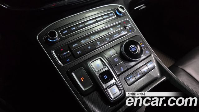 Hyundai Santa Fe Gasoline 2.5T 2WD Exclusive 2022 — фото 9