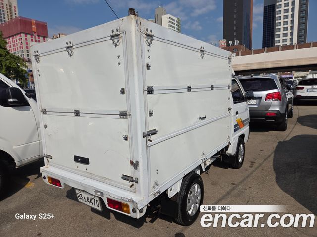 Chevrolet Labo jackknifed Long cargo 2013 — фото 4