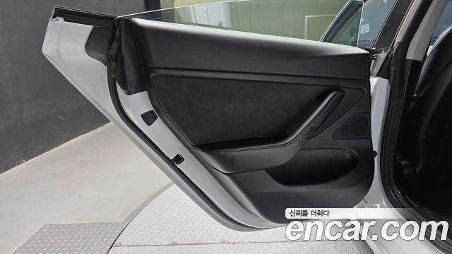 Tesla Model 3 Long Range AWD 2020 — фото 25
