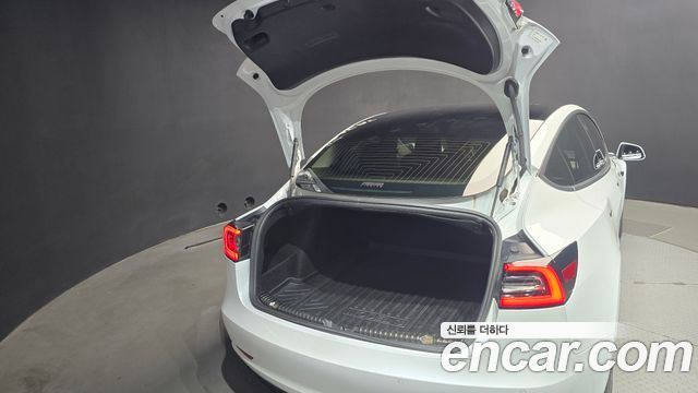 Tesla Model 3 Long Range AWD 2020 — фото 30