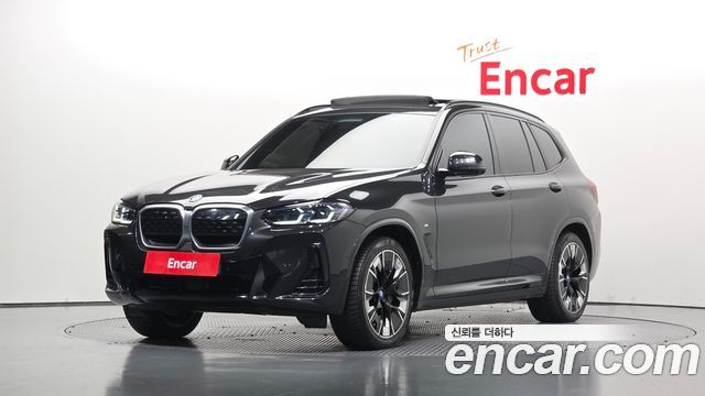 BMW iX3 M Sports