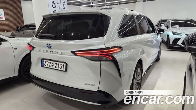 Toyota Sienna (IV) 2.5 Hybrid 2WD 2025 — фото 2