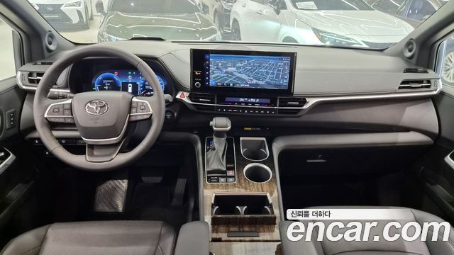 Toyota Sienna (IV) 2.5 Hybrid 2WD 2025 — фото 7