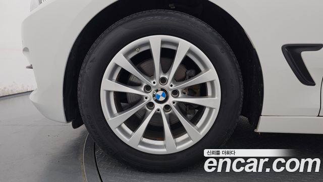BMW 3 Series GT (F34) GT 320d xDrive 2018 — фото 5