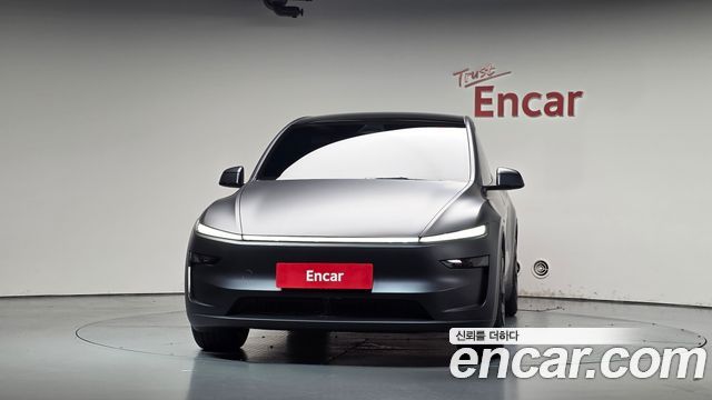 Tesla Model Y L Long Range AWD 2026 — фото 3