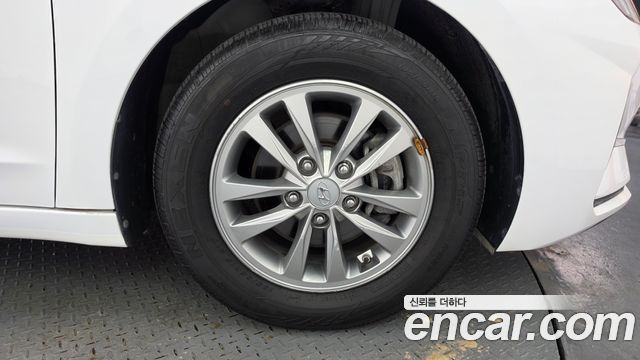 Hyundai Avante (AD) 1.6 Smart 2020 — фото 5