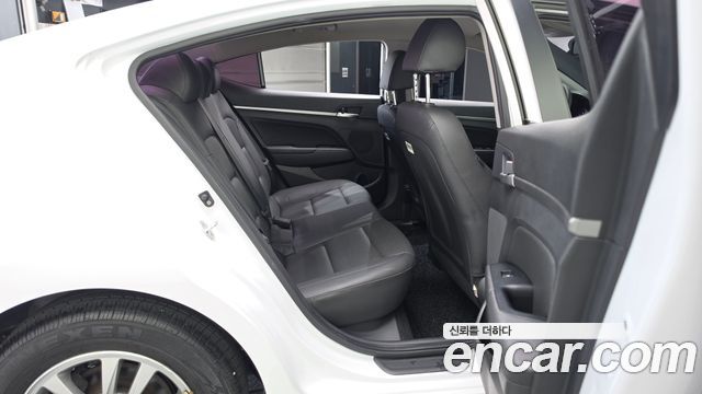 Hyundai Avante (AD) 1.6 Smart 2020 — фото 12