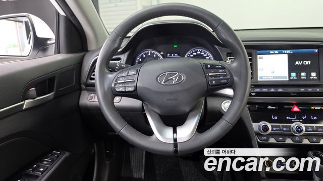 Hyundai Avante (AD) 1.6 Smart 2020 — фото 13