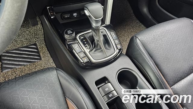 Kia Seltos Gasoline 1.6 Turbo 2WD Noblesse 2020 — фото 9