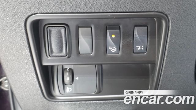 Renault Korea QM6 2.0 LPe RE Signature 2WD 2020 — фото 12