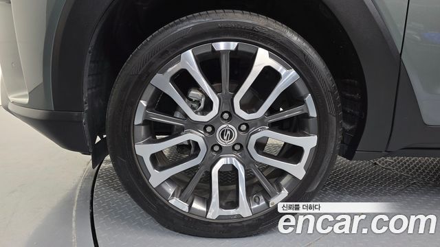KG Mobility (SsangYong) Torres Gasoline 1.5 2WD T7 2023 — фото 5