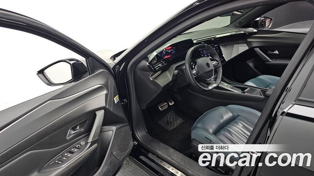 Peugeot 408 1.2 Pure Tech GT 2023 — фото 10