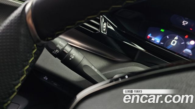 Peugeot 408 1.2 Pure Tech GT 2023 — фото 36