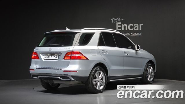 Mercedes-Benz M-Class (W166) ML350 BlueTEC 4MATIC 2014 — фото 2