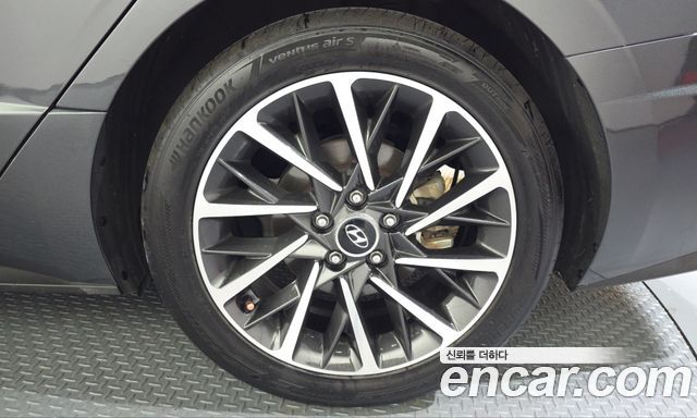 Hyundai Sonata (DN8) 2.0 Premium 2020 — фото 21