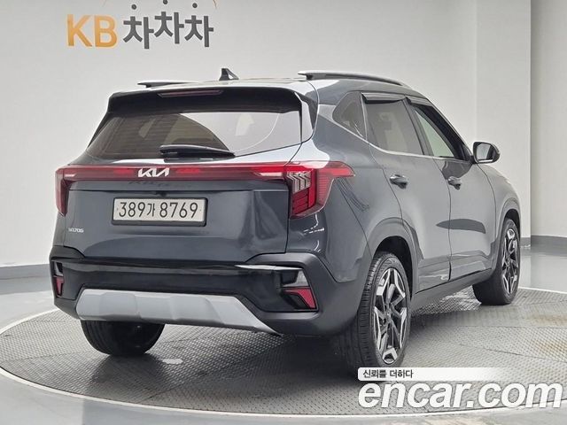 Kia Seltos Gasoline 1.6 Turbo 2WD Signature 2023 — фото 4