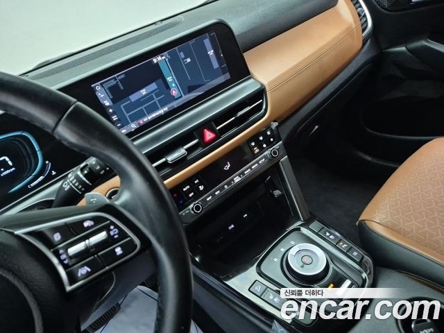 Kia Seltos Gasoline 1.6 Turbo 2WD Signature 2023 — фото 10