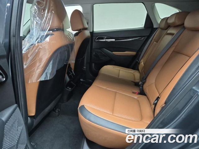 Kia Seltos Gasoline 1.6 Turbo 2WD Signature 2023 — фото 17