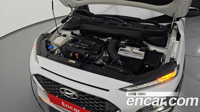 Hyundai Kona Diesel 1.6 2WD Premium 2018 — фото 6