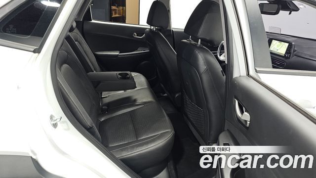 Hyundai Kona Diesel 1.6 2WD Premium 2018 — фото 11