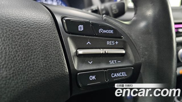 Hyundai Kona Diesel 1.6 2WD Premium 2018 — фото 33