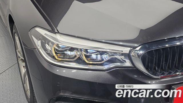 BMW 5 Series (G30) 530i xDrive M Sport Package Plus 2017 — фото 22