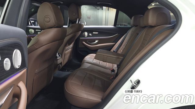 Mercedes-Benz E-Class (W213) E250 Exclusive 2021 — фото 12