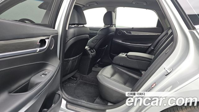 Hyundai Grandeur (IG) 2.4 Premium Special 2017 — фото 12