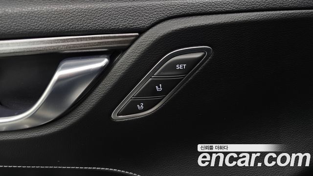 Hyundai Grandeur (IG) 2.4 Premium Special 2017 — фото 16