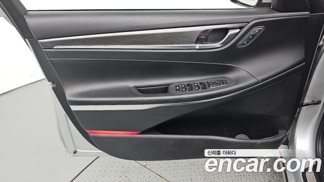 Hyundai Grandeur (IG) 2.4 Premium Special 2017 — фото 24