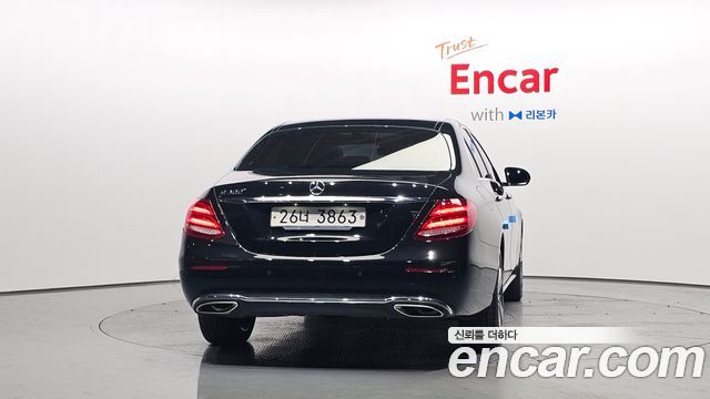 Mercedes-Benz E-Class (W213) E300 Avantgarde 2019 — фото 4