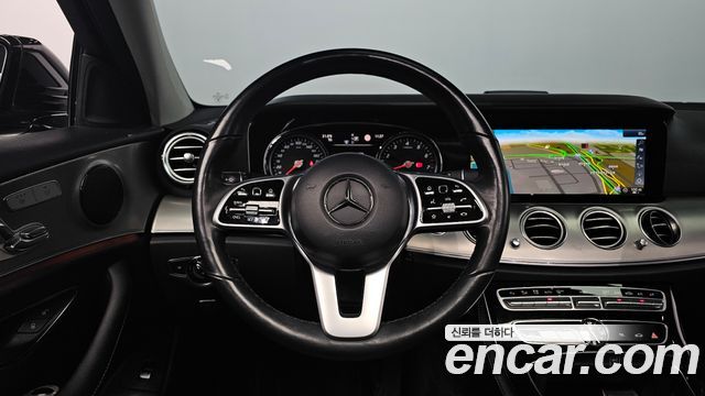 Mercedes-Benz E-Class (W213) E300 Avantgarde 2019 — фото 12