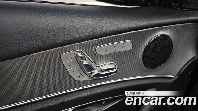 Mercedes-Benz E-Class (W213) E300 Avantgarde 2019 — фото 17