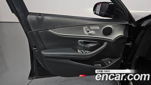 Mercedes-Benz E-Class (W213) E300 Avantgarde 2019 — фото 24