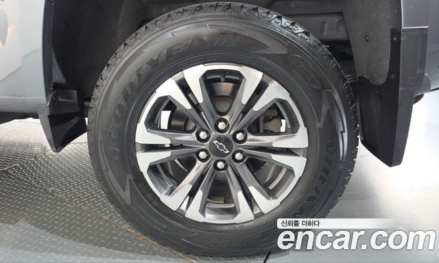 Chevrolet Real New Colorado 3.6 Z71-X 4WD 2022 — фото 27