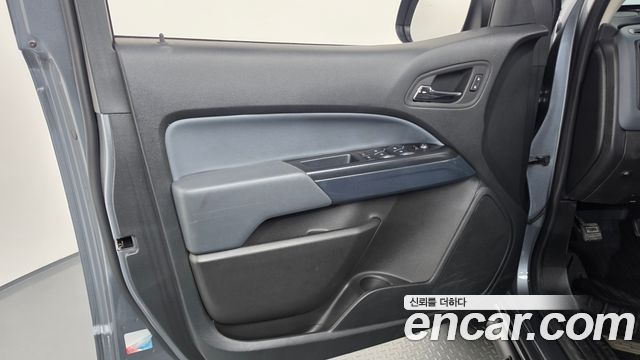 Chevrolet Real New Colorado 3.6 Z71-X 4WD 2022 — фото 30