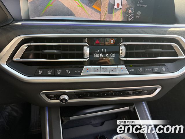 BMW X7 (G07) xDrive 40i Design Pure Excellence 7-Seater 2022 — фото 18