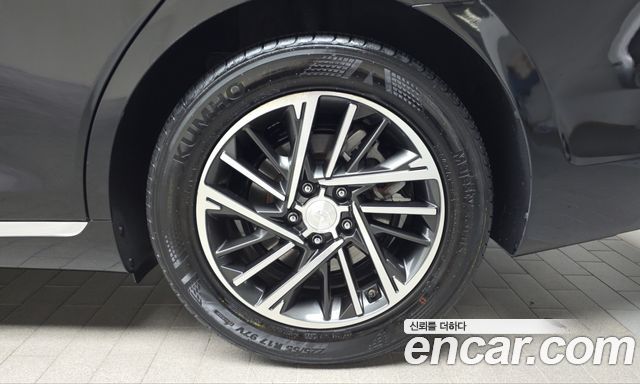 Hyundai Grandeur (IG) 2.5 Premium 2023 — фото 21