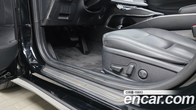 Hyundai Grandeur (IG) 2.5 Premium 2023 — фото 31
