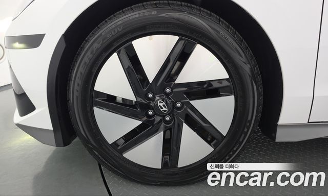 Hyundai Ioniq 6 Standard E-Value+ 2025 — фото 5