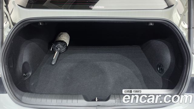 Hyundai Ioniq 6 Standard E-Value+ 2025 — фото 18