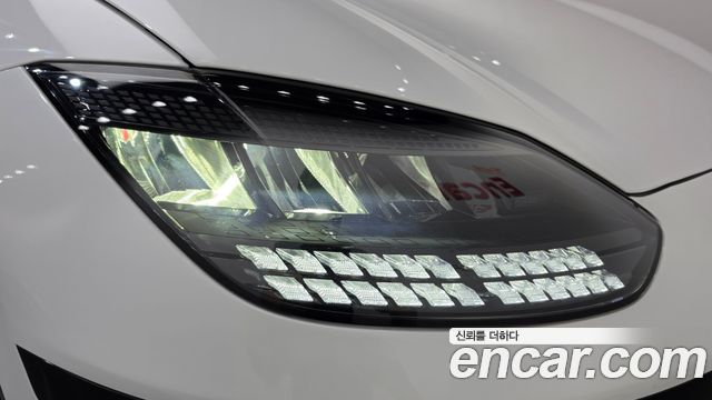 Hyundai Ioniq 6 Standard E-Value+ 2025 — фото 22